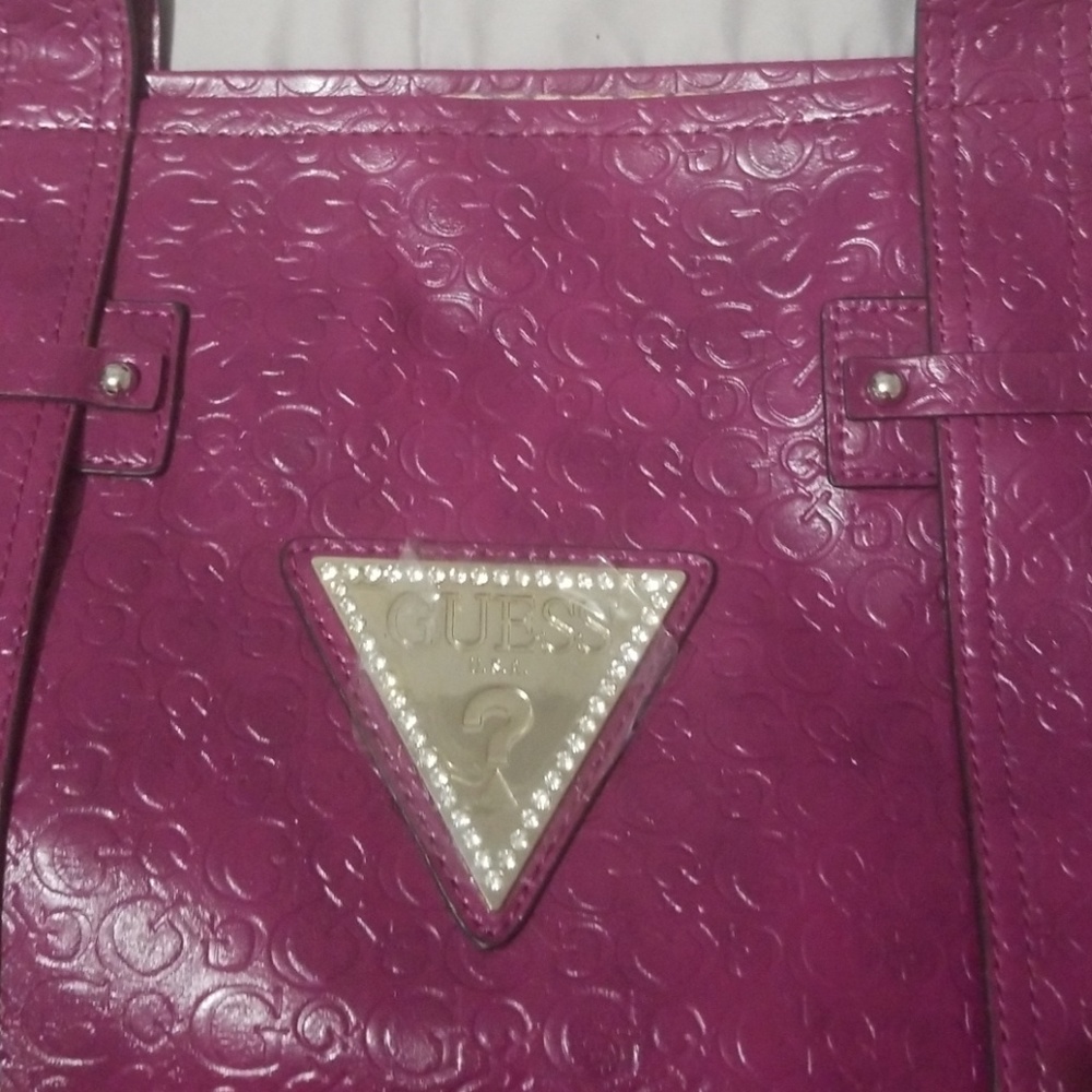 Guess Handbag - Picture 2 of 4